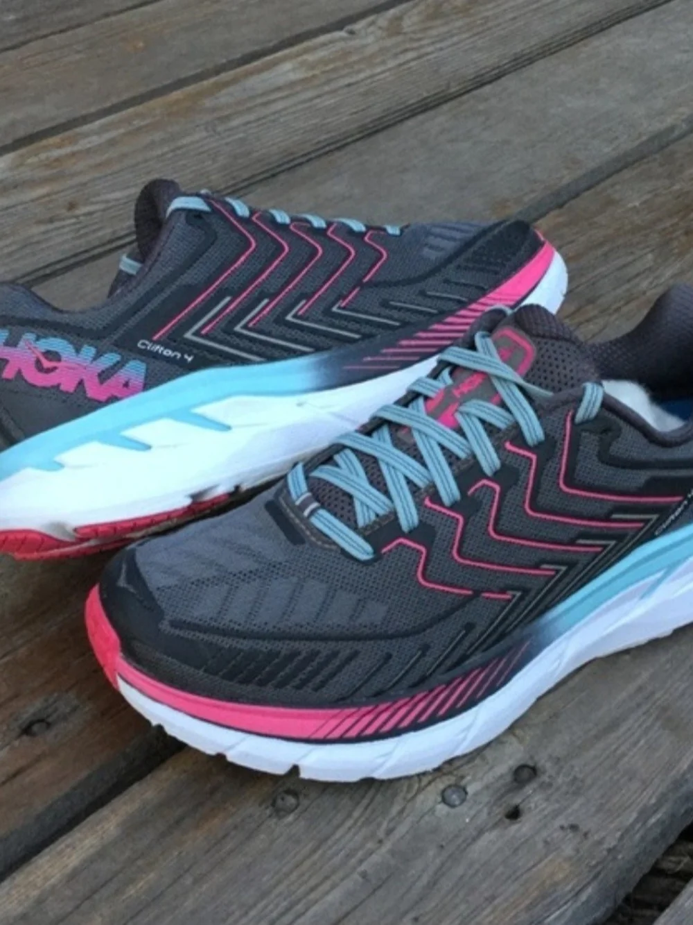 Hoka One One Clifton 4 Women Running Shoes In Gray,pink and Blue. Size 10.5